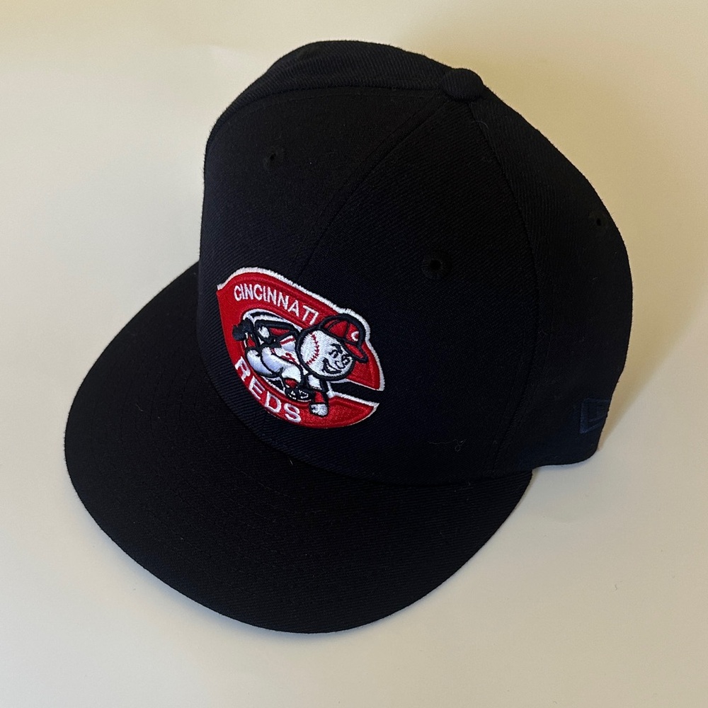 New Era Cooperstown Cincinnati Reds Navy Baseball Cap